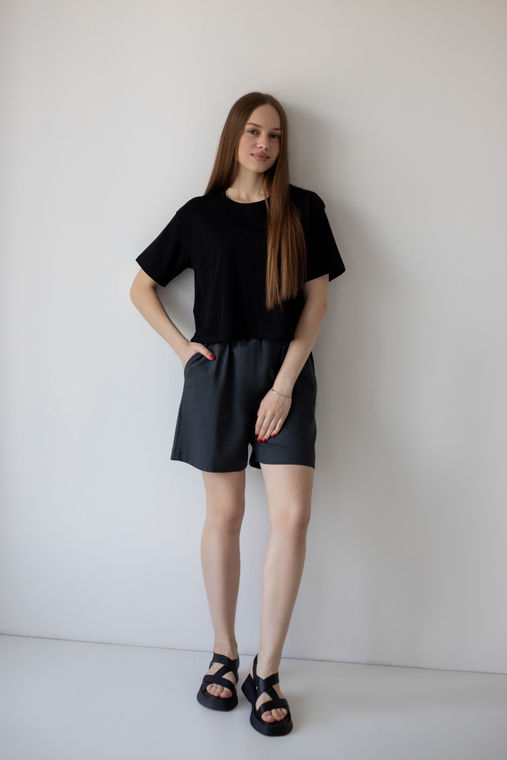 Шорти жіночі